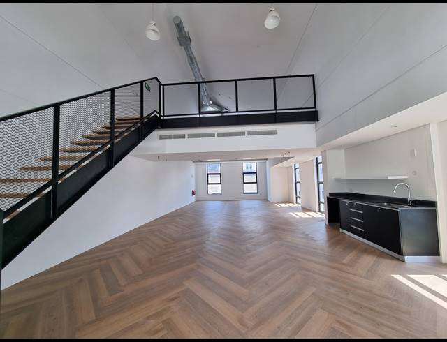159M² OFFICE TO LET IN CENTURY CITY